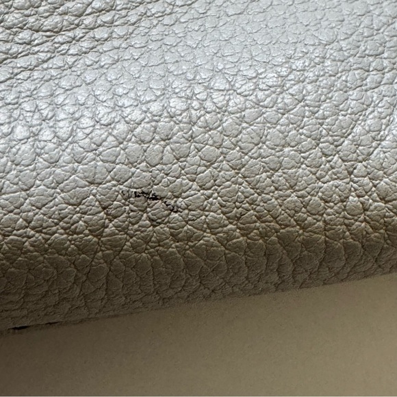 Marc Jacobs Light Gray Empire City Crossbody Bag - Picture 12 of 13